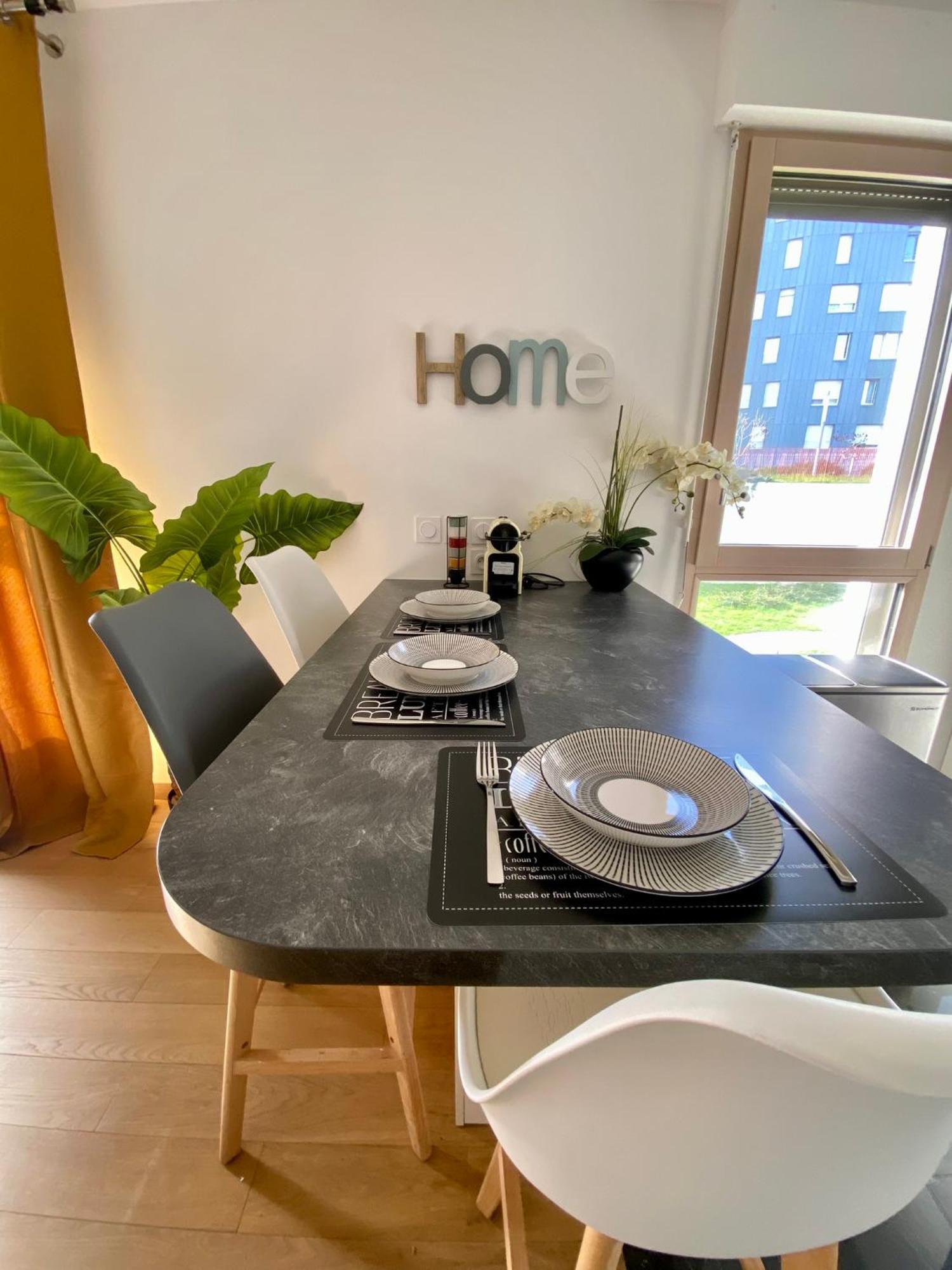Loft Industriel A Cote De La Defense Appartement Nanterre Buitenkant foto