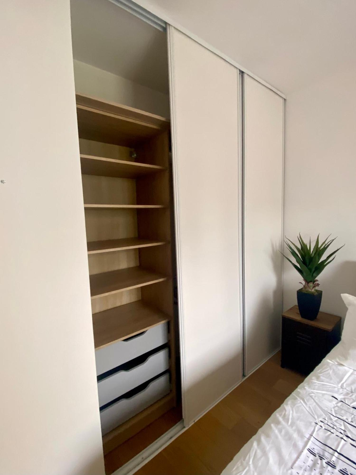 Loft Industriel A Cote De La Defense Appartement Nanterre Buitenkant foto
