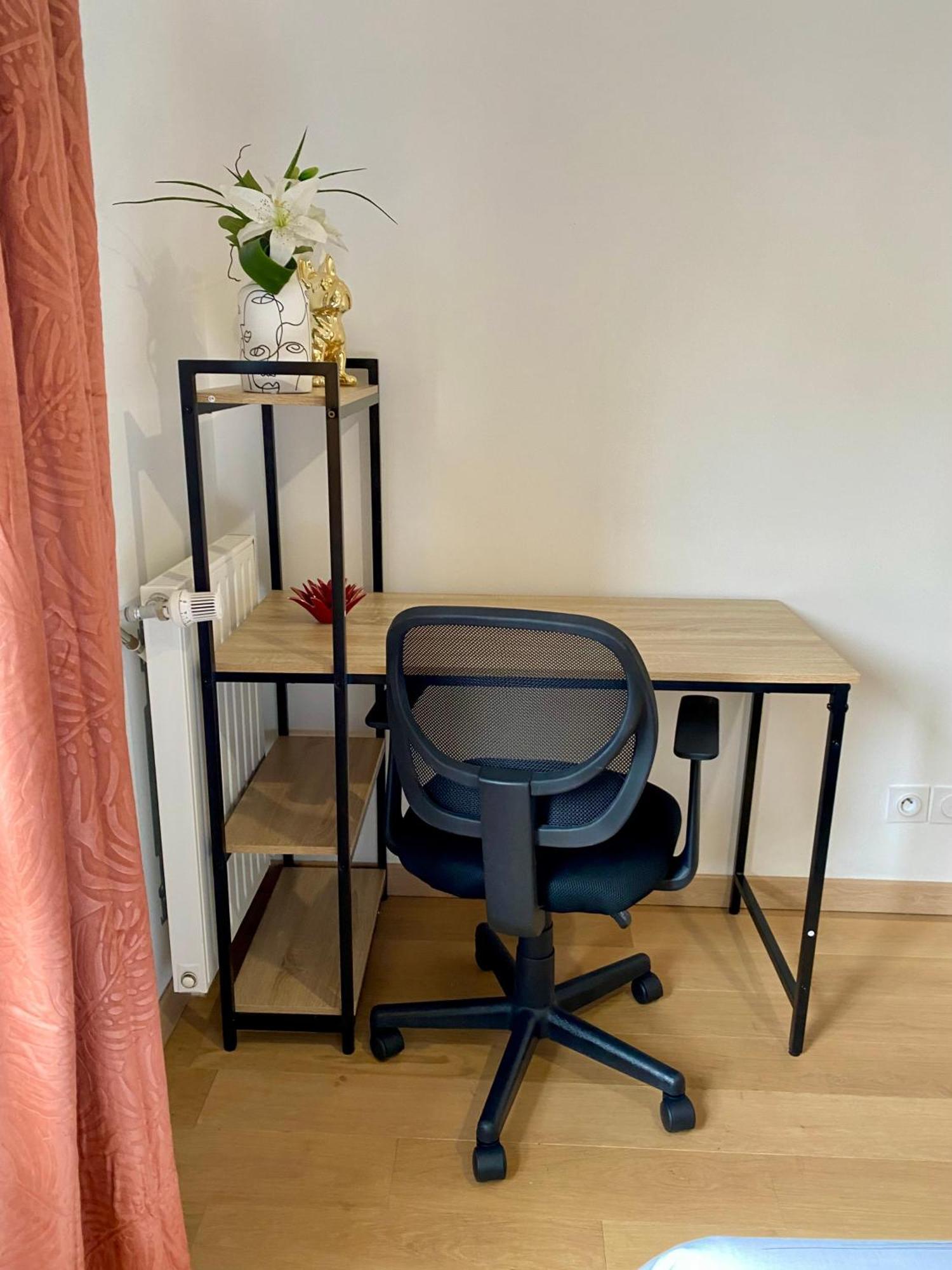Loft Industriel A Cote De La Defense Appartement Nanterre Buitenkant foto