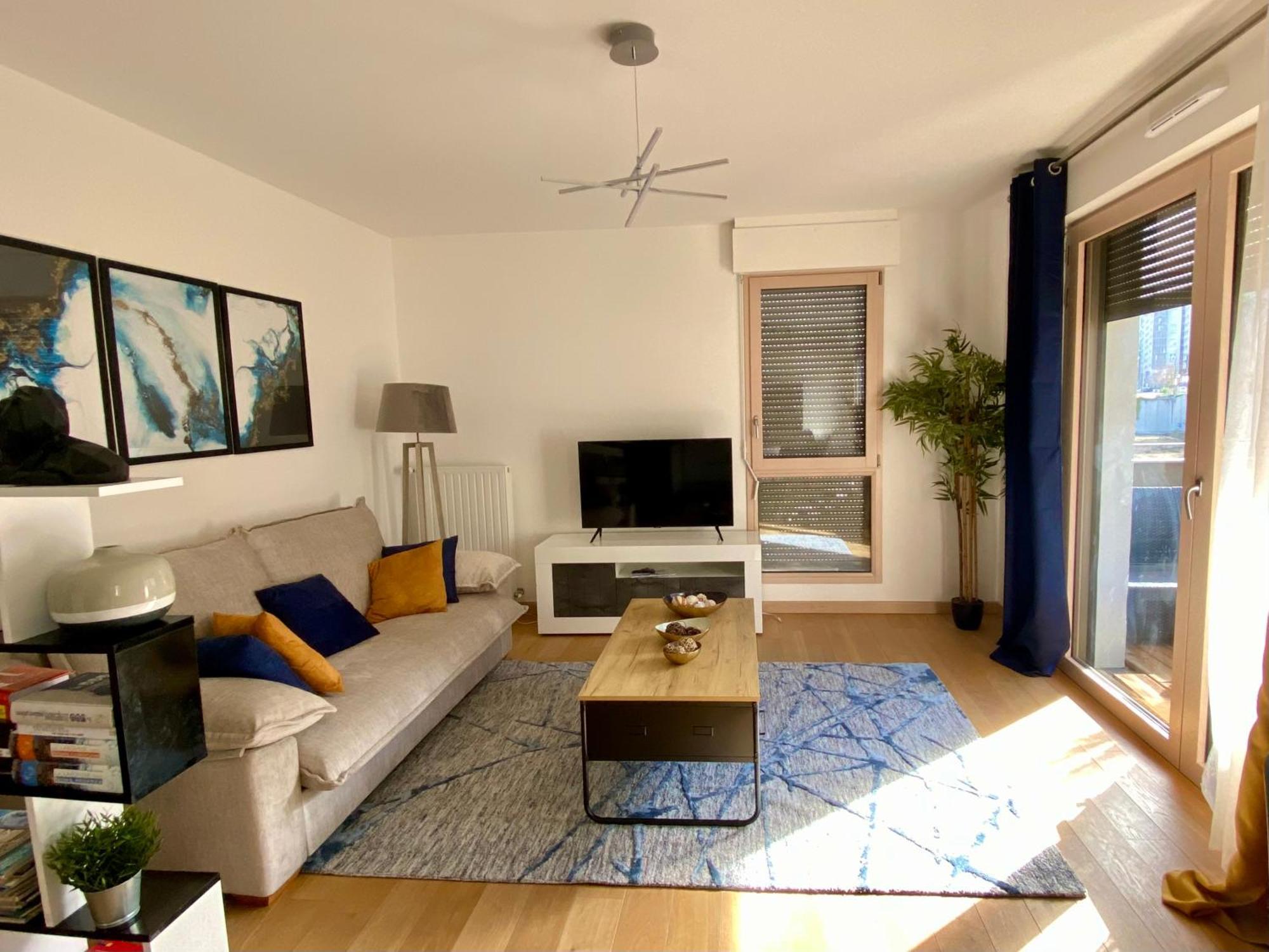 Loft Industriel A Cote De La Defense Appartement Nanterre Buitenkant foto